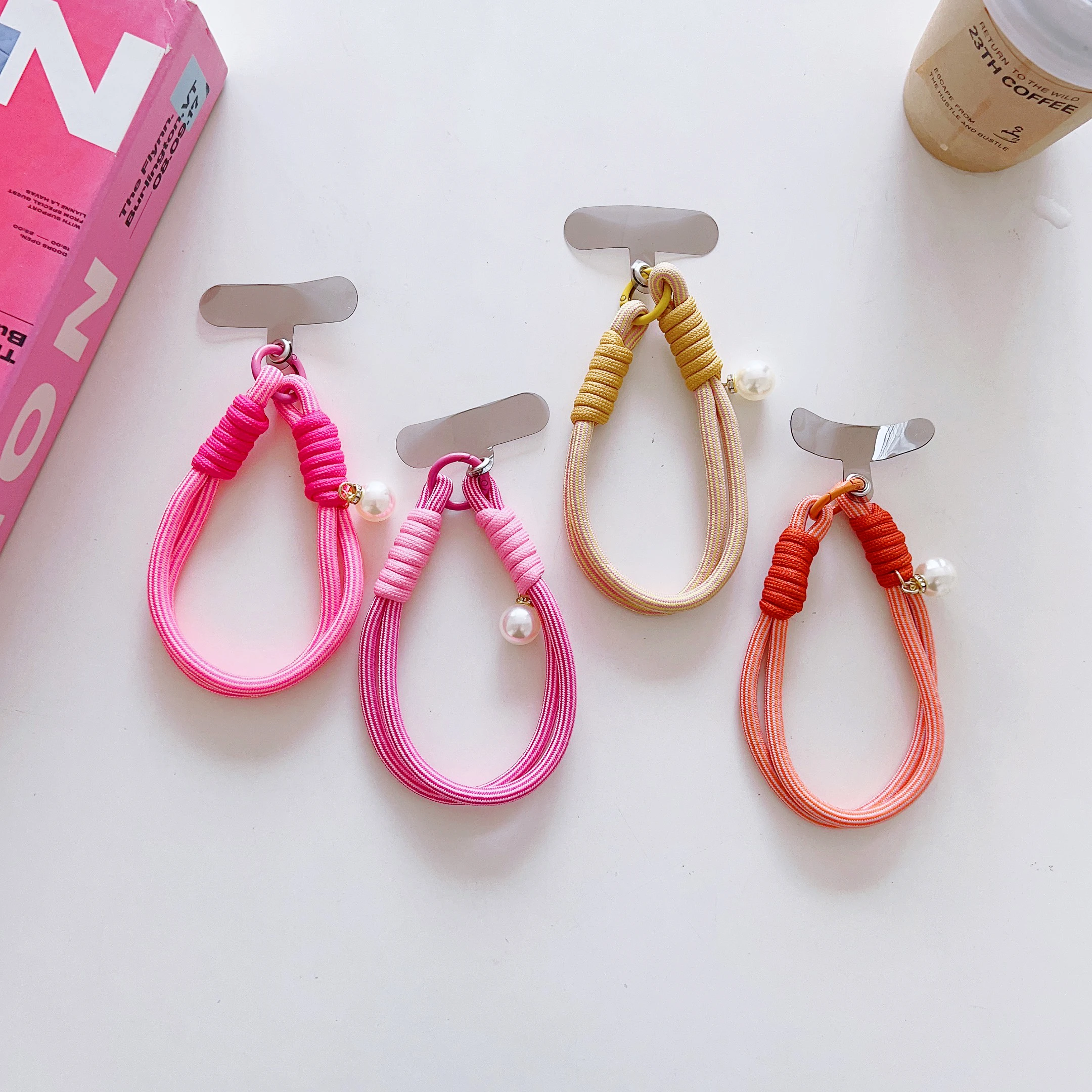 

New color mobile phone universal lanyard wrist strap portable rope anti-loss rope Creative color fashion with lanyard