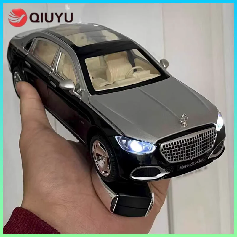1:24 Alloy Remote Control Car Model Electric Door Sound Light Effect Four Wheel Shock Absorbers Pull Back Toy For Kids