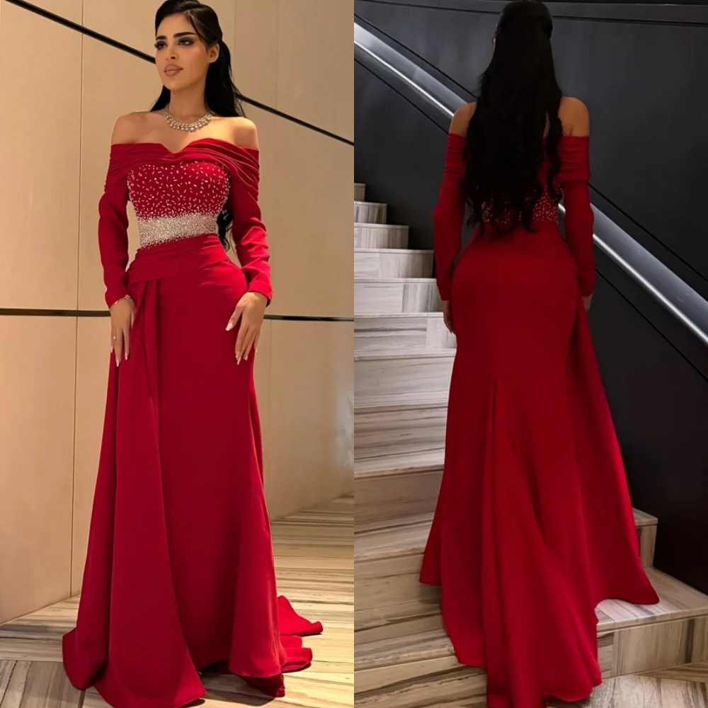 

Классическое вечернее платье из красного джерси по индивидуальному заказу. Изысканное платье с открытыми плечами и длинными рукавами. Платья для выпускного вечера. Роскошное вечернее платье с кристаллами.