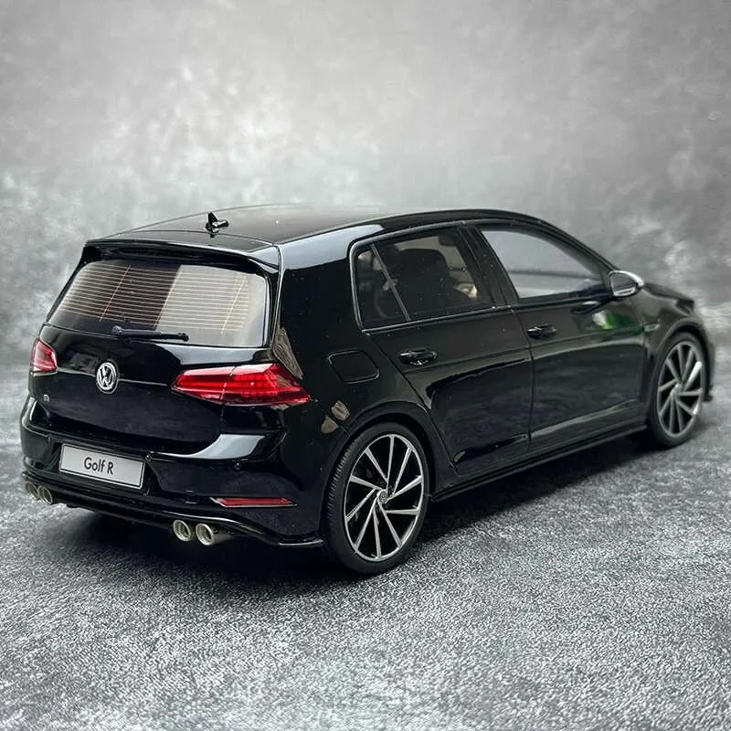 GOLF VII R 2017 Modello di auto in lega pressofuso in scala 1:18 Collezione souvenir Display Ornamenti Veicolo giocattolo OT413