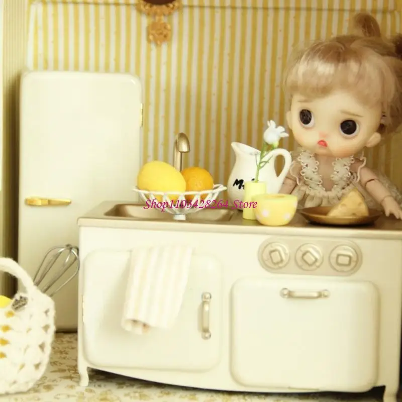 Adorable Small Refrigerator Plaything Premium Metal Fridge Toy Metal Texture