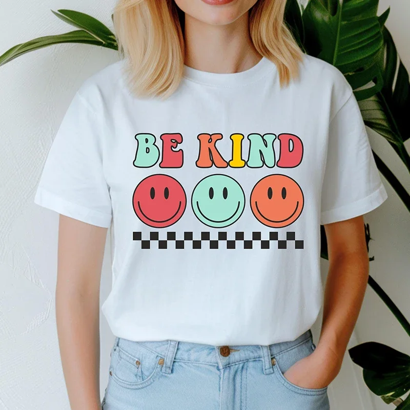 Be Kind Smile Face Women T Shirt Vintage Kindness Faithful Graphic Tee Causal Loose Clothes Harajuku Vintage T-shirt Lady Cotton