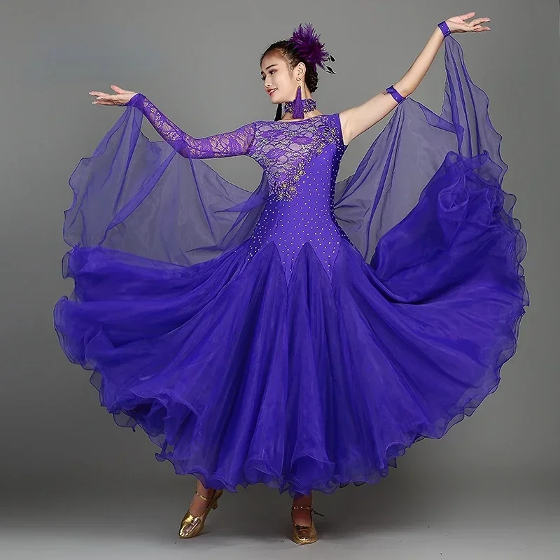 

Round Neck Diamond Gradient Women Ballroom Dance Competition Dress Waltz Dress Rumba Dance Costumes Ball Gown