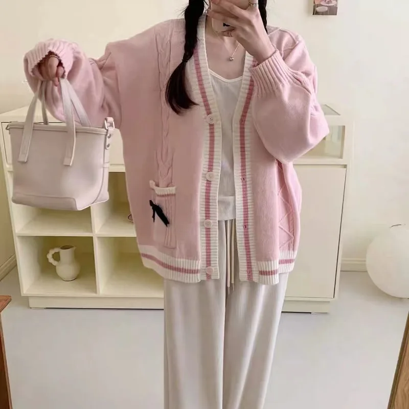 

Korean Spring and Autumn Style Women's Preppy Style V-neck Sweater Cardigan Paired with Women's Sweet Tie Mini Pleated Skirt Set