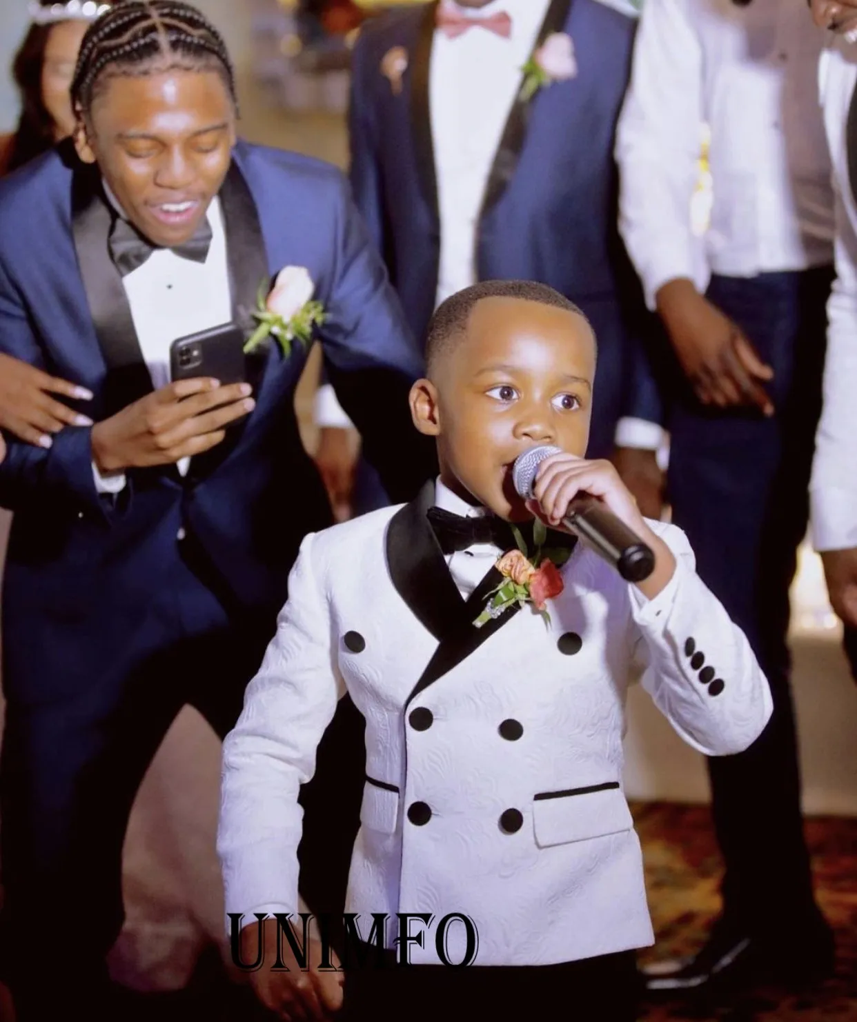 Kids Page Boy King Suits Wedding Dress Toddler Birthday Party Formal Outfits Ring Bearer Sets  (Jacket +Black Pants+Bow))