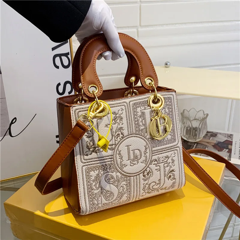 Fashion Top-Handle Bag for Ladies Elegant Handbag with Royal Embroidery Design Versatile Crossbody Style Women Handbags Hand Bag