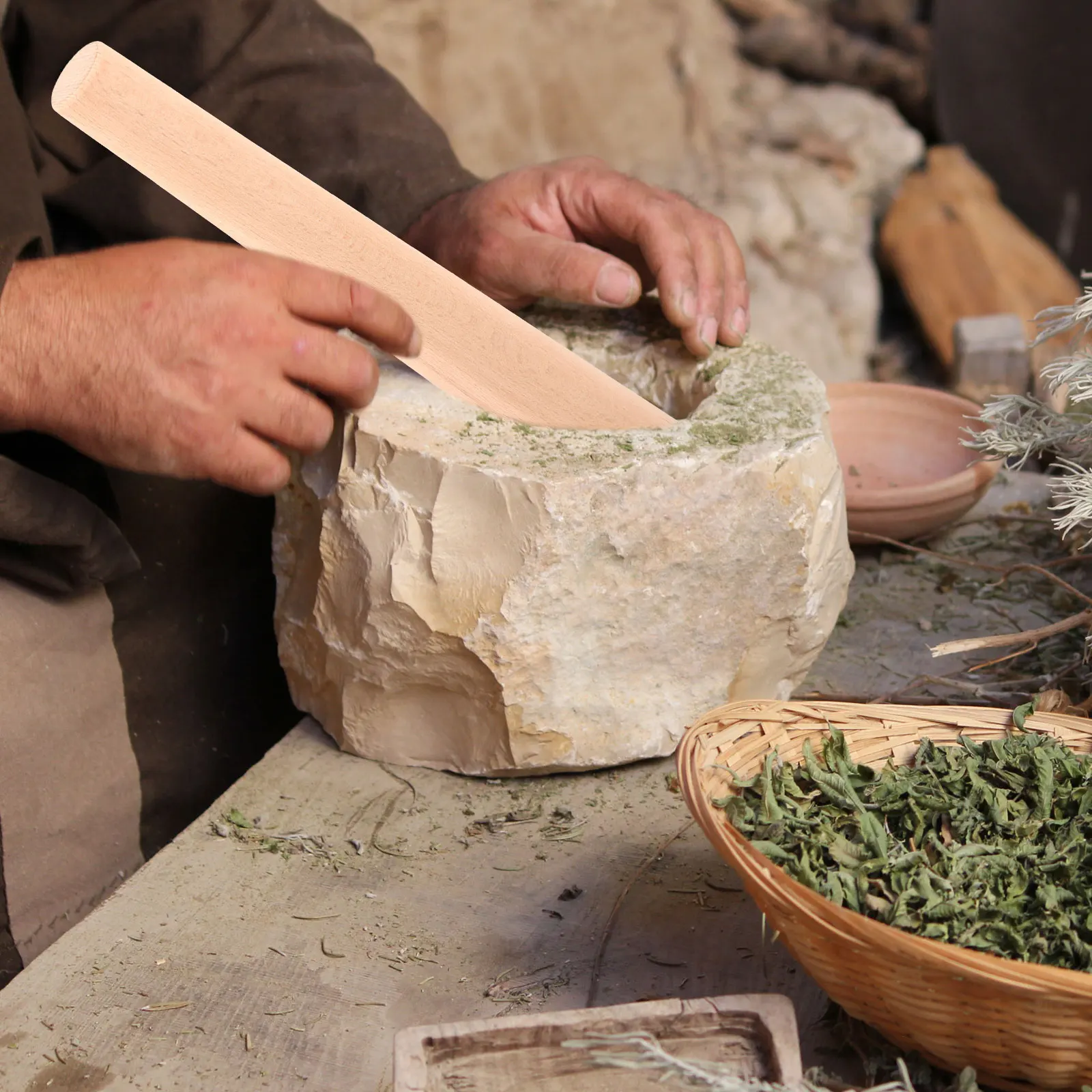 

Wooden Pestle Stick Masher Kitchen Garlic Tool Grinding Rod Home Restaurant Use Lightweight Ergonomic Handle Comfortable