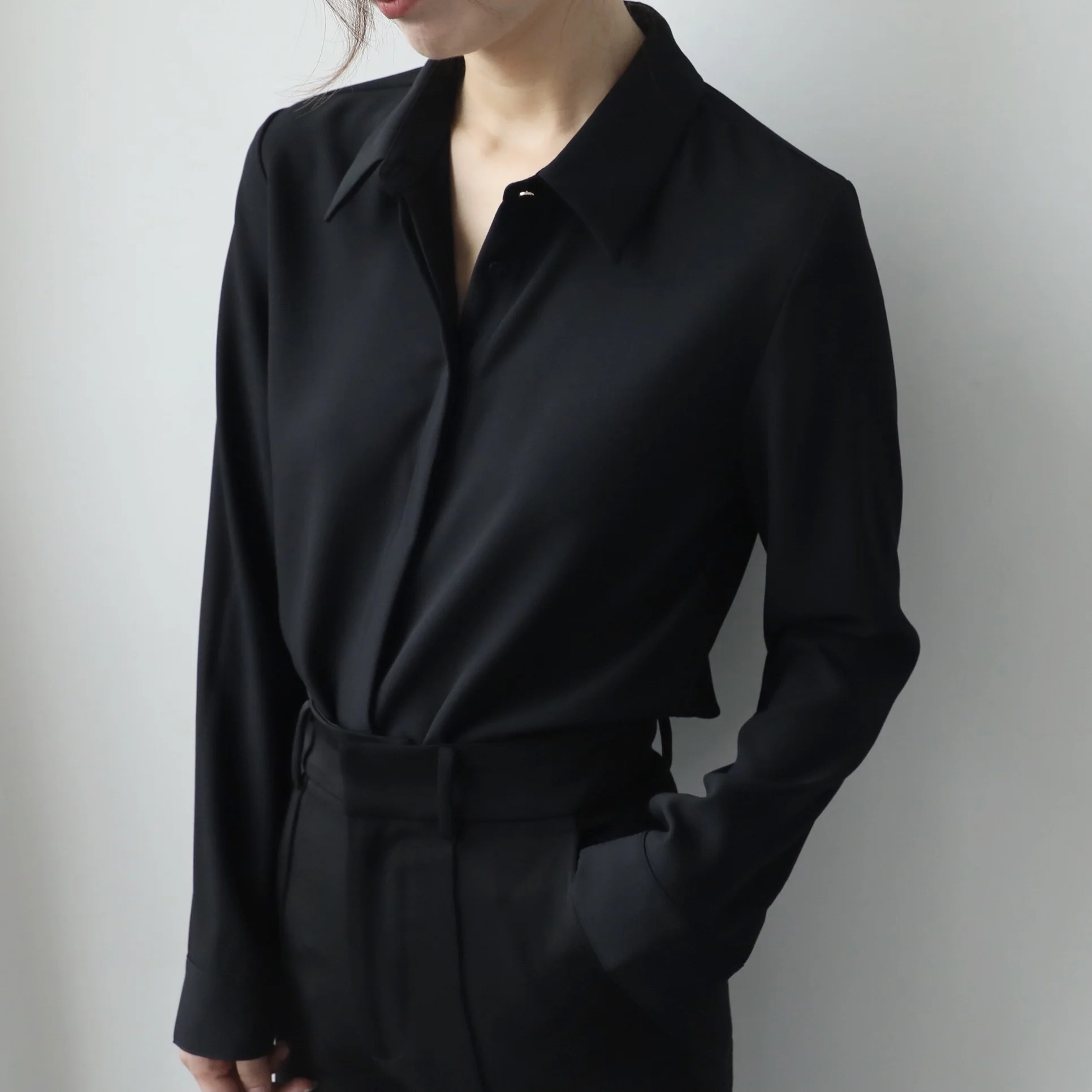 

XINER Bla oulder irt Women's Commute Simple Base Layer irt Long Sve OL Sle Pure Color Straight Cut Autumn Spring