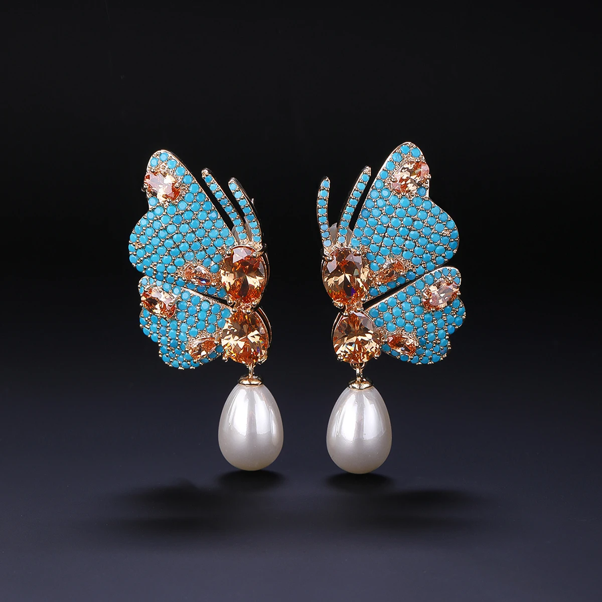 

Модные высококачественные серьги-бабочки с кубическим цирконием и жемчугом, гламурные женские серьги, аксессуары для ужинного платья CE12343
