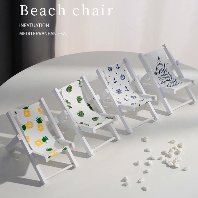 Mini Folding Beach Chair Wooden Lounge Dollhouse Miniature Home Desktop Garden Decoration Pineapple Flamingo Mobile Phone Holder