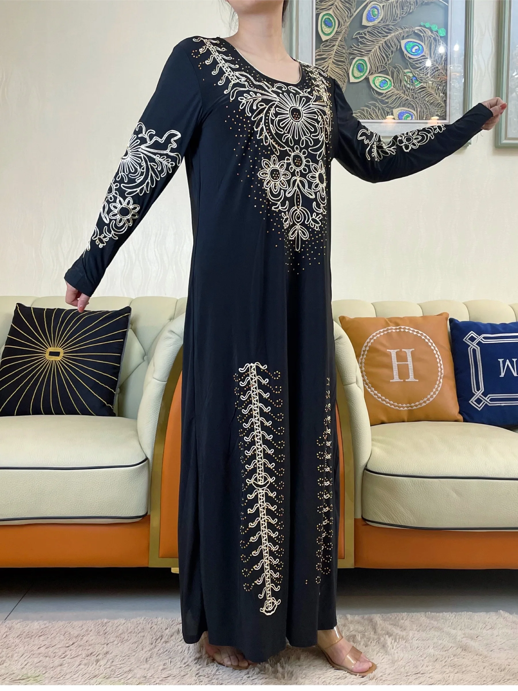 2023New Ramadan Muslim Turkey Women\'s Abaya Kaftan Embroidery Long Sleeve Ice Silk Fabric Prayer Dress Jibab Islam Cloth Caftan