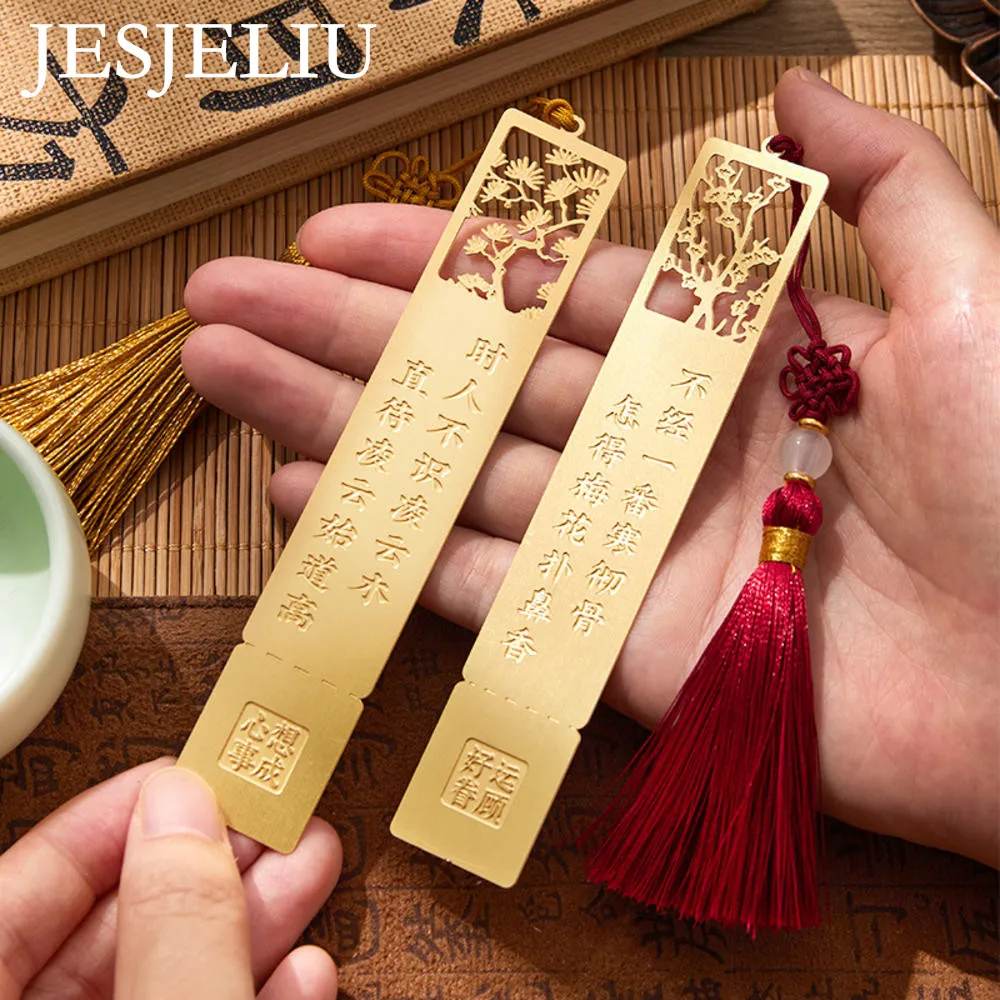 Hollow Flowers Text Brass Metal Bookmark Vintage Tassel Pendant Book Clip Pagination Mark Gift Stationery School Office Supplies