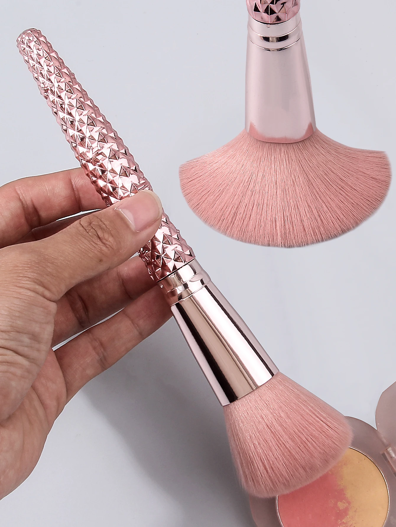 قطعة واحدة من فرشاة البودرة الرقيقة، أداة أحمر الخدود/الأساس/الإعداد الاصطناعية الناعمة، فرشاة مكياج للوجه خالية من الخطوط لجميع أنواع البشرة #3