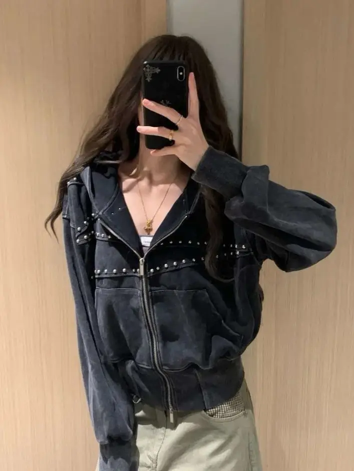 Vintage Edgy Rivet Studded Washed Zip Up Hoodie Women Cropped Slim Fit Korean Fashion Casual Streetwear Sweatshirt Jacket