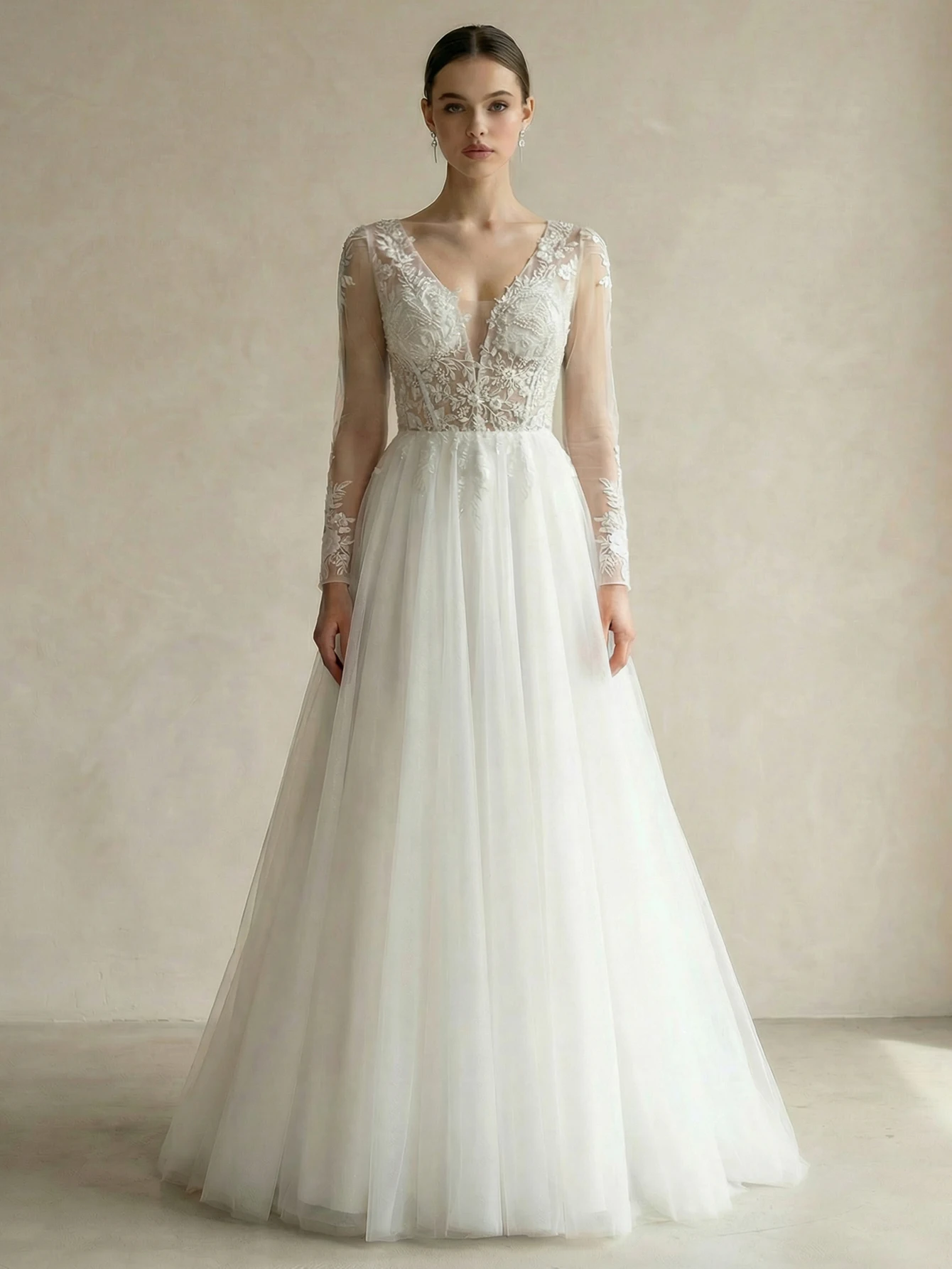 

Gardenwed Women's Long Sleeve Beaded Lace V-Neck Tulle A-Line Wedding Dress Bridal Gown Free Shipping