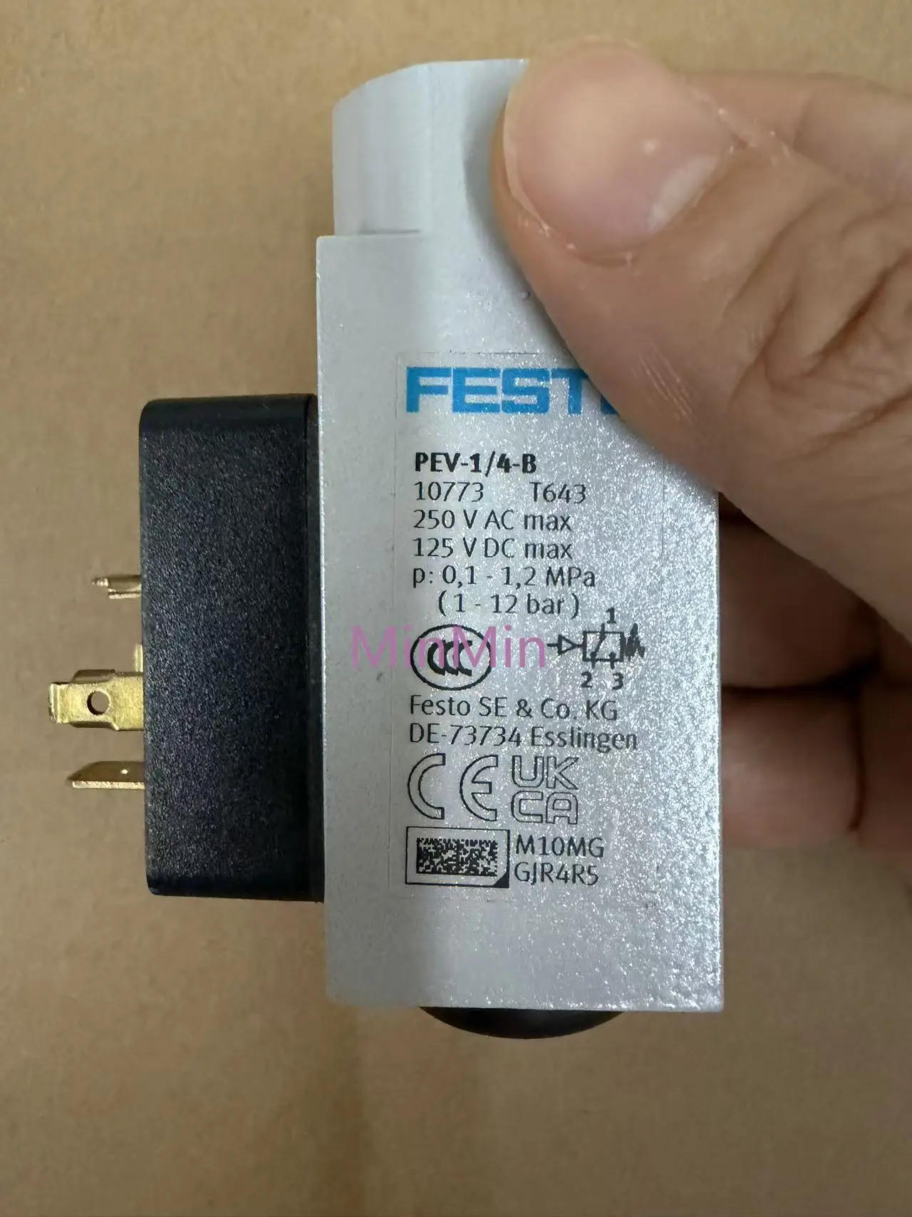 Original pressure switch PEV-1/4-B 10773 PEV-1/4-B-OD 175250 PEV-1/4-SC-OD 161760 PEV-1/4-B-M12 192488 VPEV-1/8 150261