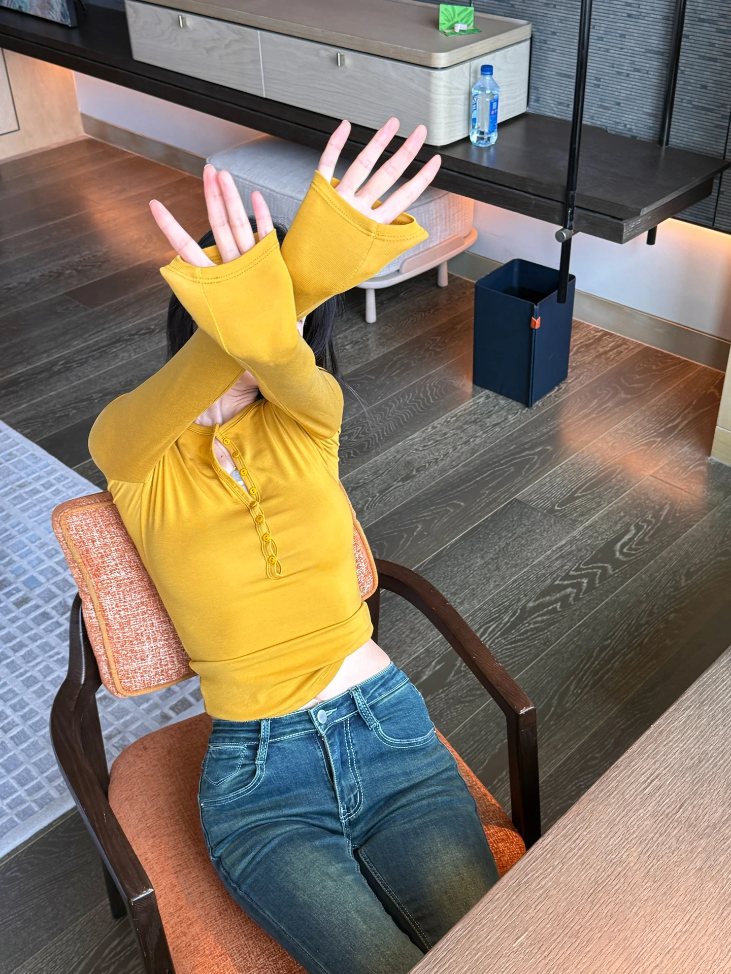 

Сексуальный облегающий вязаный свитер с длинными рукавами для женщин, имбирно-желтый, для ранней осени, повседневный, комфортный, средней мягкости