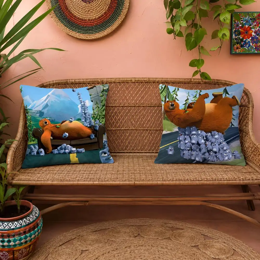 G-Grizzly And L-Lemmings Double-Sided Soft Plush Invisible Zipper Breathable for Sofa Bedroom Car Cushion Cover