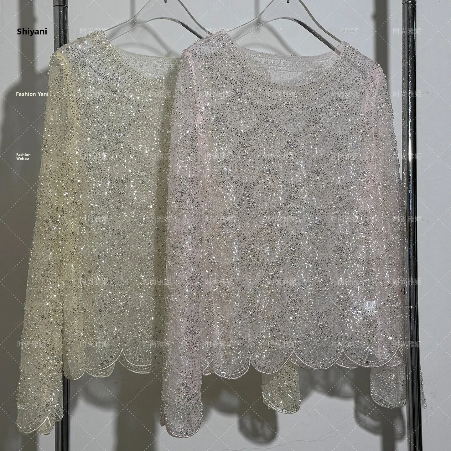 

Fashionable Yan Heavy Embellished Sequin Lace Shirt Women's round Neck Long Sleeve Loose Fish Scale Pattern Sleeve Pearl Top