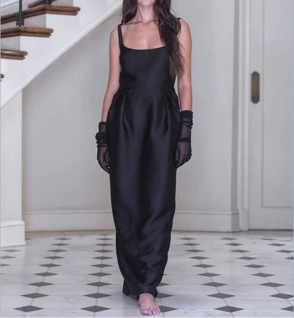 

Черное атласное платье, женское уличное платье без рукавов с квадратным воротником, шикарное платье, облегающее платье для подиума, вечерние тканевые женские летние туфли