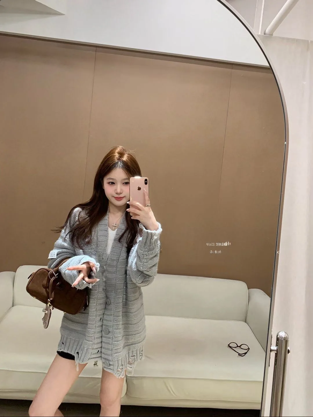 

High-End Wool Knitted Cardigan V-Ne Long Sve Tattered Sle Autumn Commute Cotton 80% Wool 20% Single Button Closure