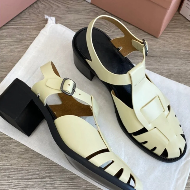 

Retro Woven Roman Sandals Flat Bot Slip-On Women's oes Casual Comfortable Pig Cage Design Low Heel Rubber Outsole