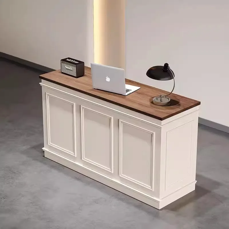 Pagina di cassa del bar francese Tavolo da negozio di fiori ad angolo del negozio di abbigliamento in stile crema Bancone curvo