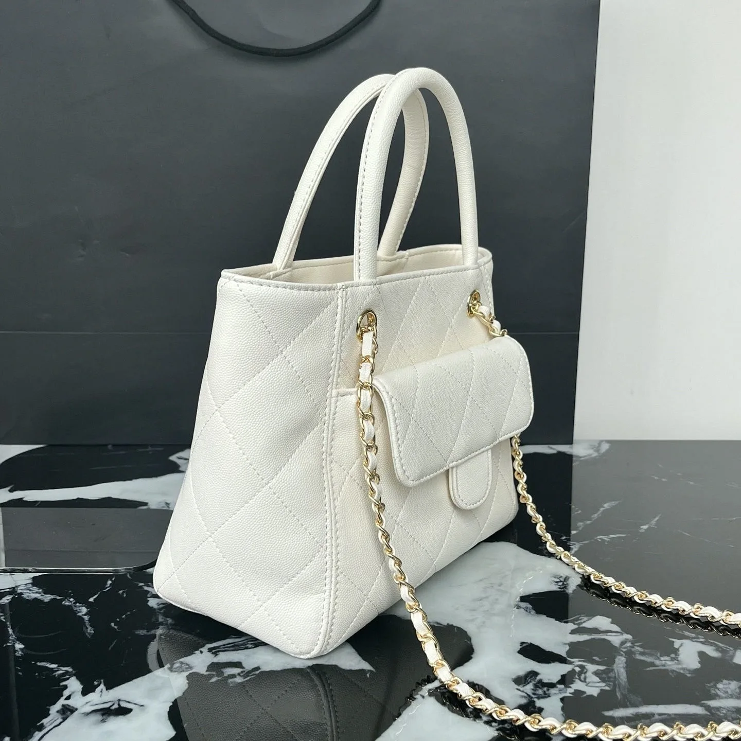 Women White Diamond Quilted Tote Bag 2-in-1 Set Mini Flap Pouch Chain Shoulder Handbag