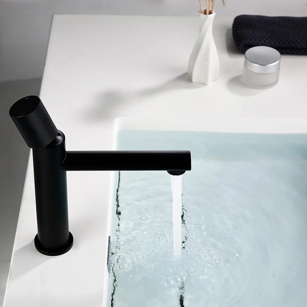 High Quality Brass Bathroom Basin Faucet Cold And Hot Water Mixer Tap Deck Mounted Smesiteli Black Short Faucet