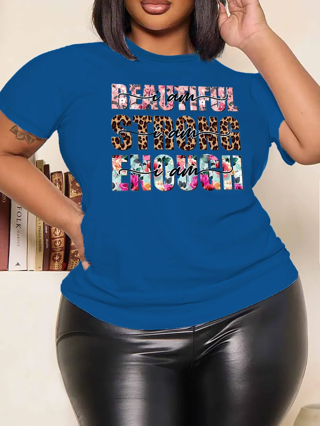 Plus size roupas femininas casual verão o-pescoço manga curta impresso forte iluminar escrita alfabética plus size camisetas topos