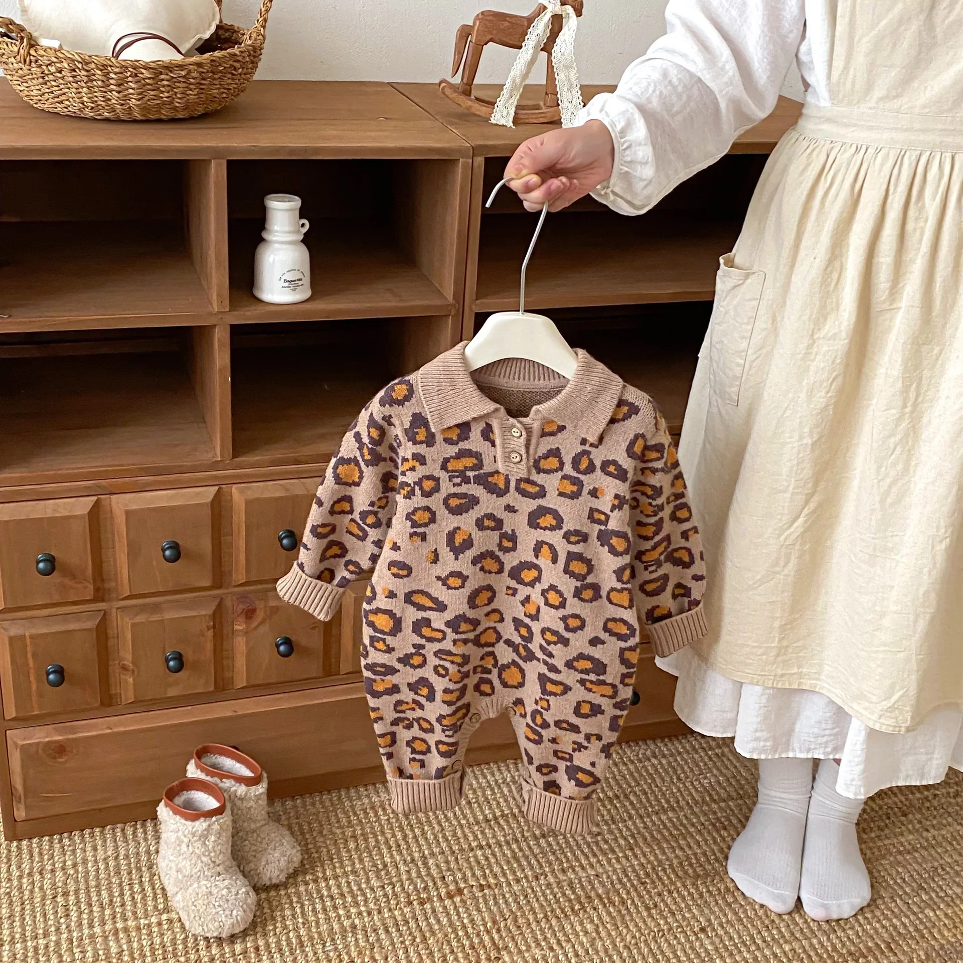طفل ليوبارد طباعة محبوك رومبير للجنسين الوليد بذلة الرجعية الحيوان طباعة 0-2Y الرضع متماسكة نيسيي