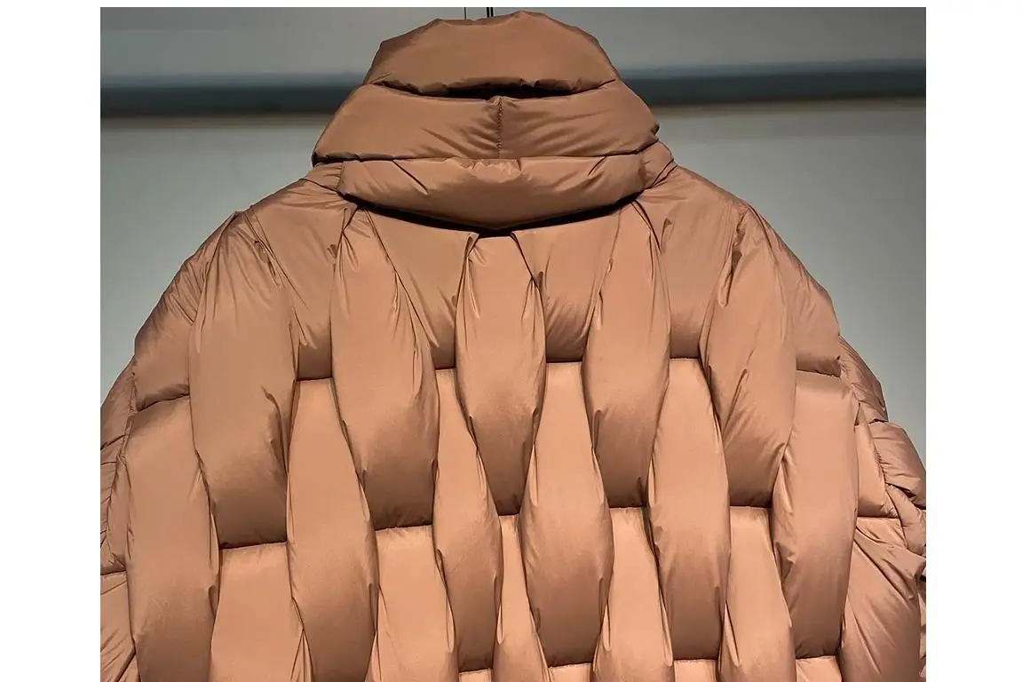 Bla ياقة عالية دافئة منتفخة فقاعة Jaet فضفاضة تناسب الشارع Sle القطن ملء طول منتظم للرجال صيف 2024