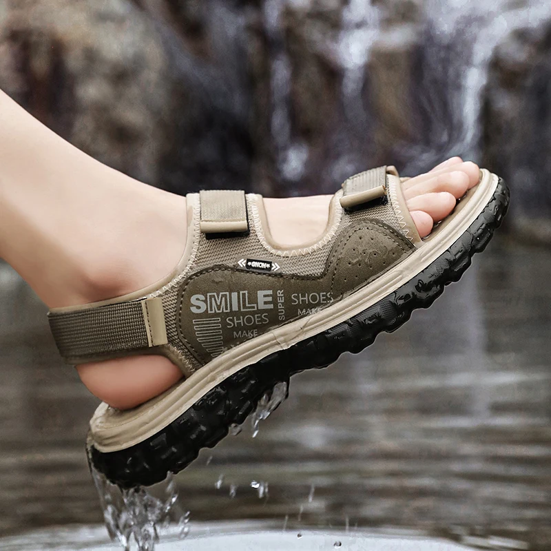 

Men's 2026 New Summer Sandals, Adjustable Velcro Outdoor Beach Shoes, Non-Slip Wear-Resistant Driving Sports Sandals