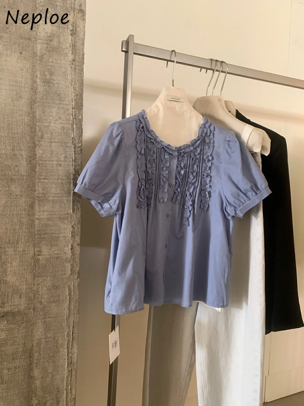 

Neploe Simple Office Lady Korea All-match Shirt Fungus Puff Sleeve Small Fellow Blouses Age Reduction Minority Casual Crop Top