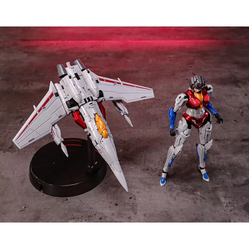 Op voorraad getransformeerde speelgoedcollectie Space CS-03 Star Queen mechanisch meisje Red Spider vliegtuigmodel