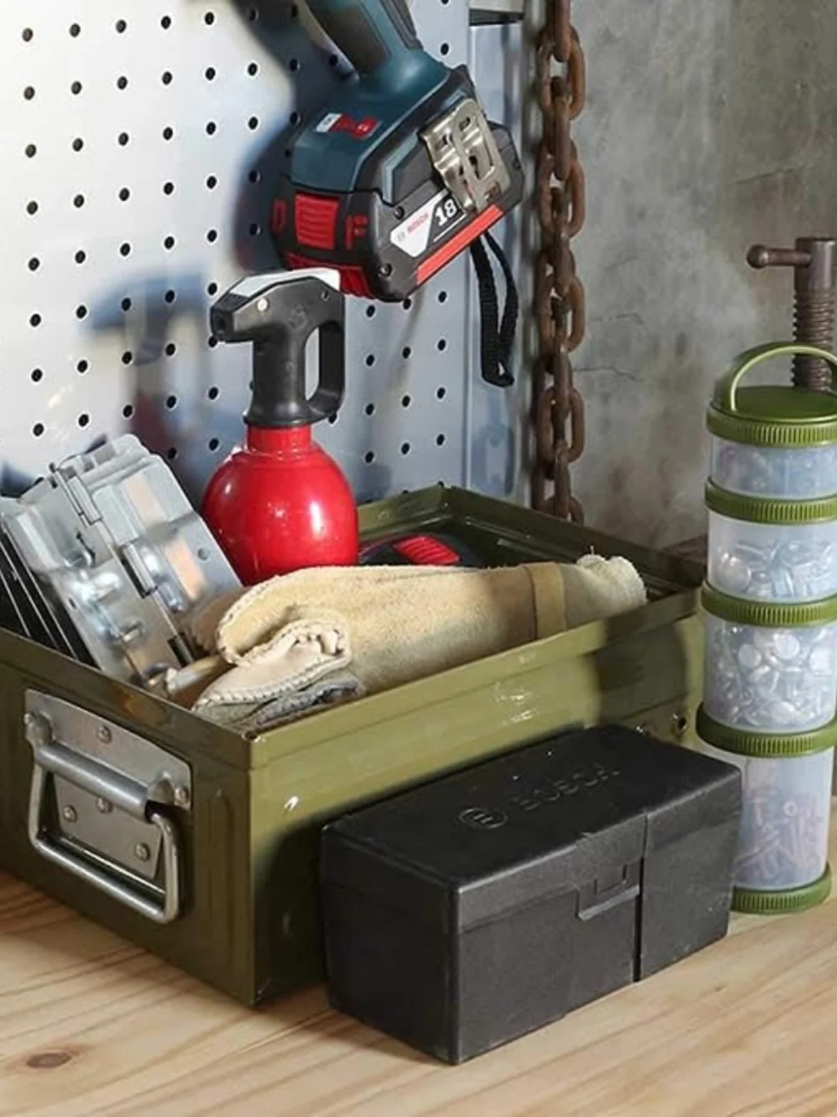 xiamen-moon-neighbor-dulton-metal-storage-box-cam-miscellaneous-items-organizer-tool-box-outdoor-storage-solution