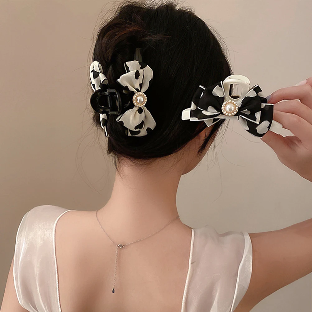 

Cute Cow Print Claw Clip Pearl Bow Back Hair Holder For Women Girls Thick Thin Curly Straight Hair Party Daily Elegant Styling