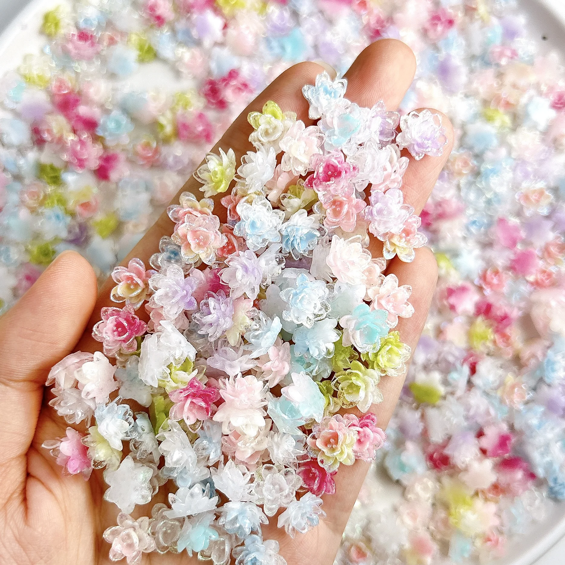 30PCS ใหม่ Creative Dreamy Soft Lotus เรซิ่นเล็บ Charms 3D ส่องสว่างสีสันหวาน Blossoms ตกแต่งเล็บสําหรับ DIY เล็บ