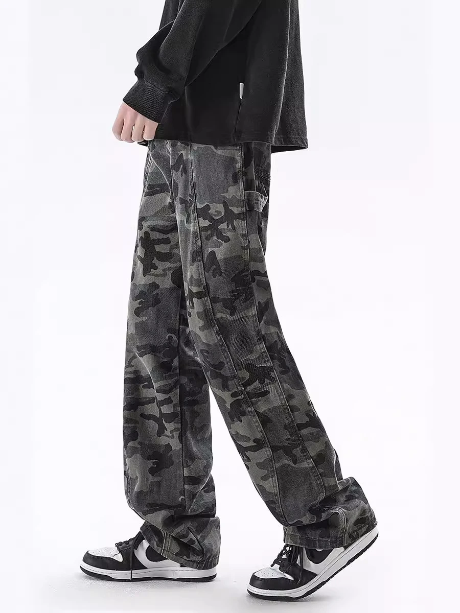 Jeans da uomo Lavato Camouflage Multi-tasche Dritto Gamba larga Pantaloni in denim cadenti maschili Nuovi jeans larghi invernali Pantaloni foderati in pile