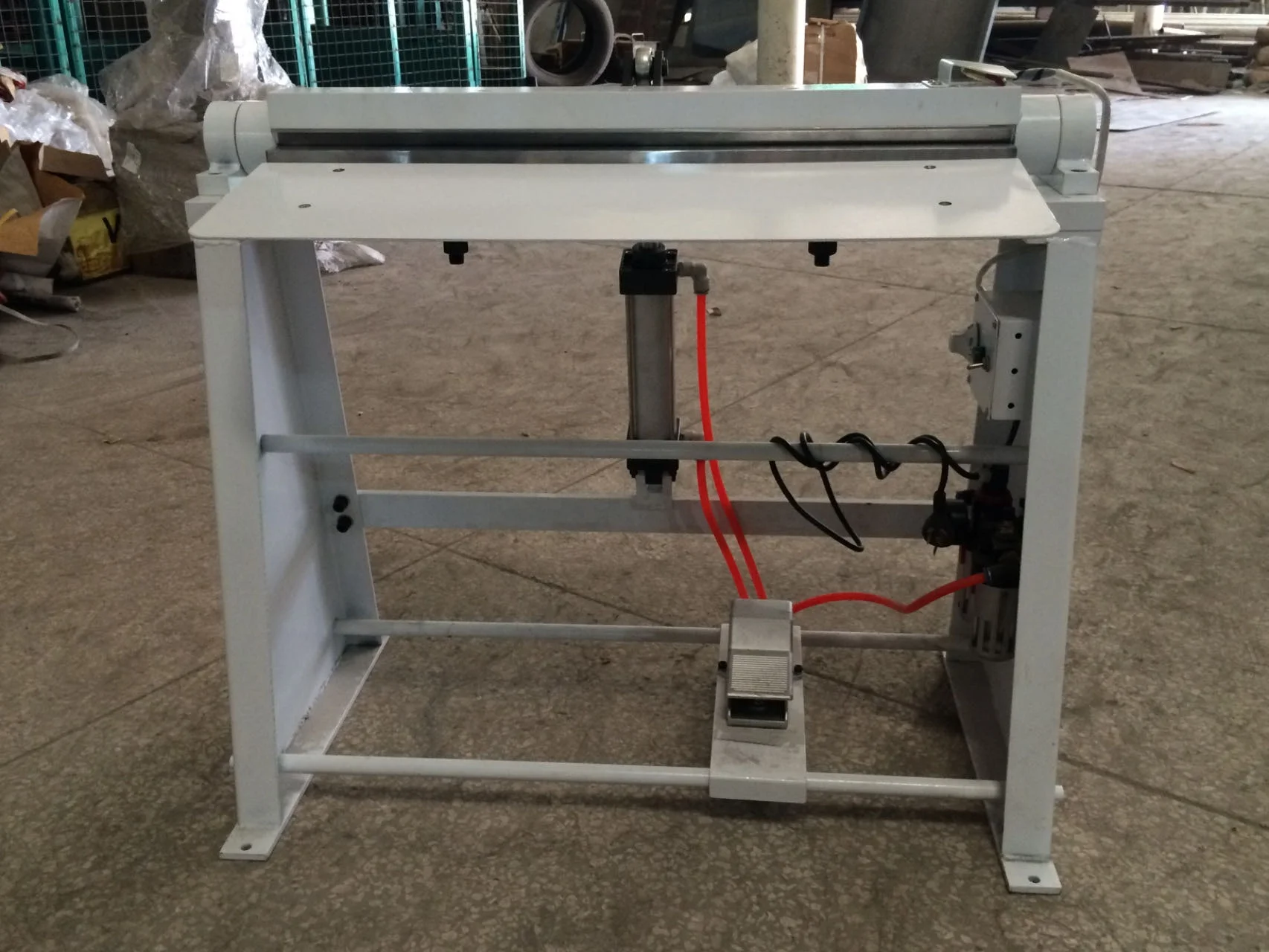 EG-700 Hardcover Rigid Box Semi Automatic Edge Folding Machine Overedging Machine