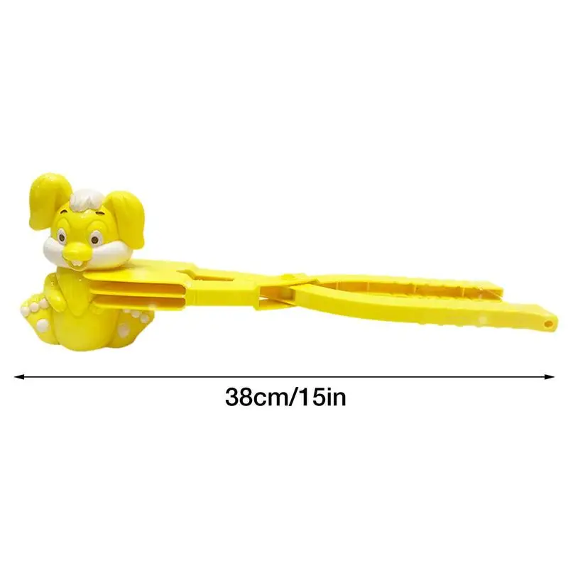 Snow Toy Maker 2pcs Snow Ball Clip Tools Rabbit Squirrel Shape Long Handle Winter Outdoor Toy For Girls Boys Kids Children