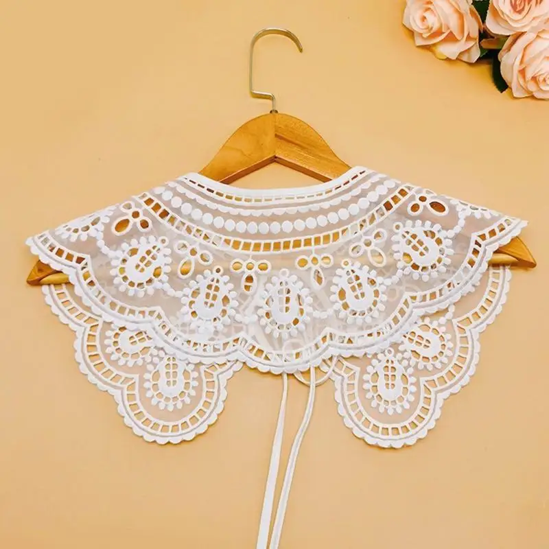 

Y5JD Women Вышивая вышивка с цветочным ложным воротником видит через мини -плату