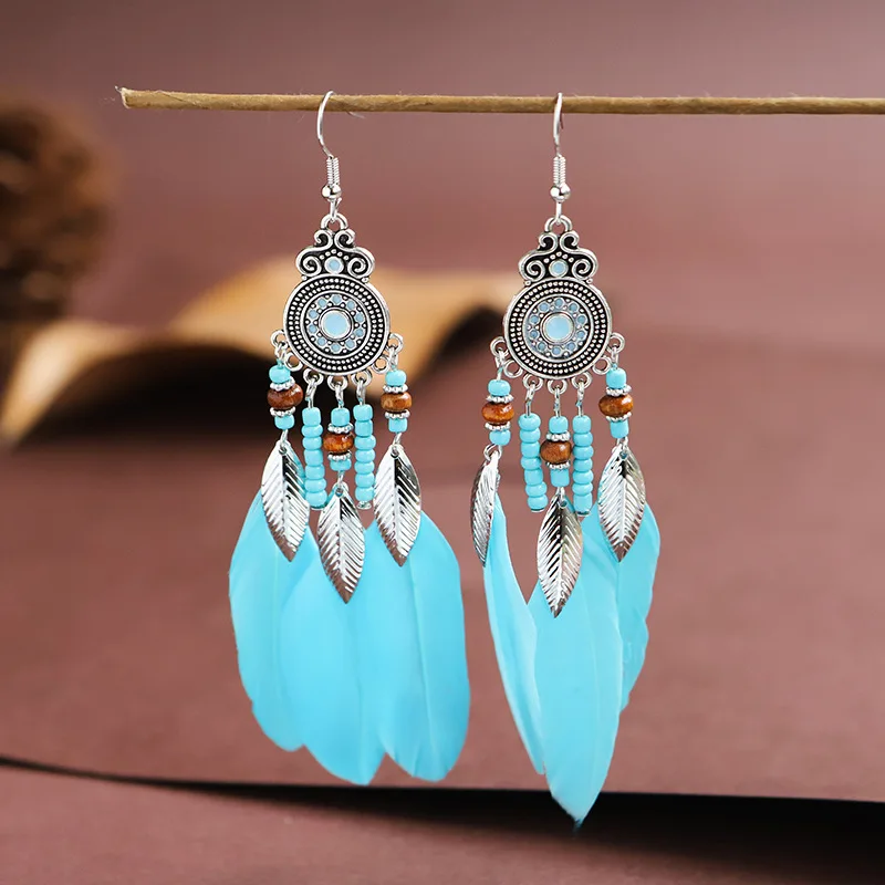 Ethnische lange Quasten-Ohrringe mit Federn für Damen, elegante Holzperlen, bunte Blattfedern, baumelnde Ohrringe, Boho-Schmuck – Detail 14
