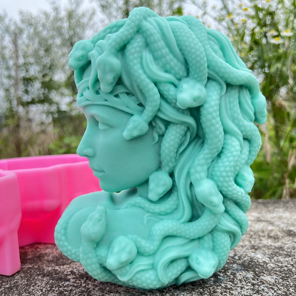 Realistic Medusa Bust Scented Candle Silicone Mold Greek Sculpture Snake Head Woman Soap Gypsum Clay Epoxy Resin Mold Home Decor