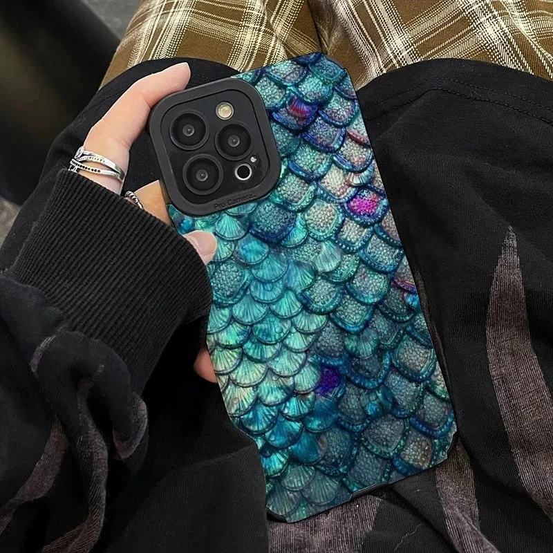 Beautiful Gradient Blue Fish Scales Phone Case For iPhone 15 14 13 11 12 Pro Max 14 15plus X XR XS Max XR 7 8 Plus Soft Cover