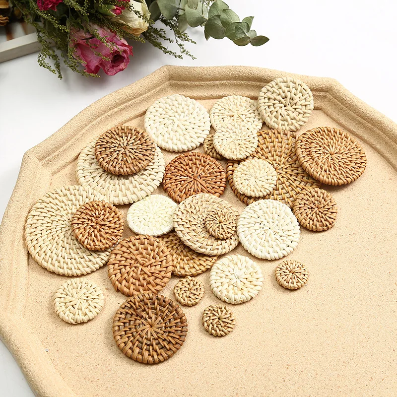 

10PCS Natural Woven Mat 20mm 25mm 30mm 35mm 40mm 45mm 50mm 60mm for Bohemian Earrings DIY Home Decoration Carft Accessory