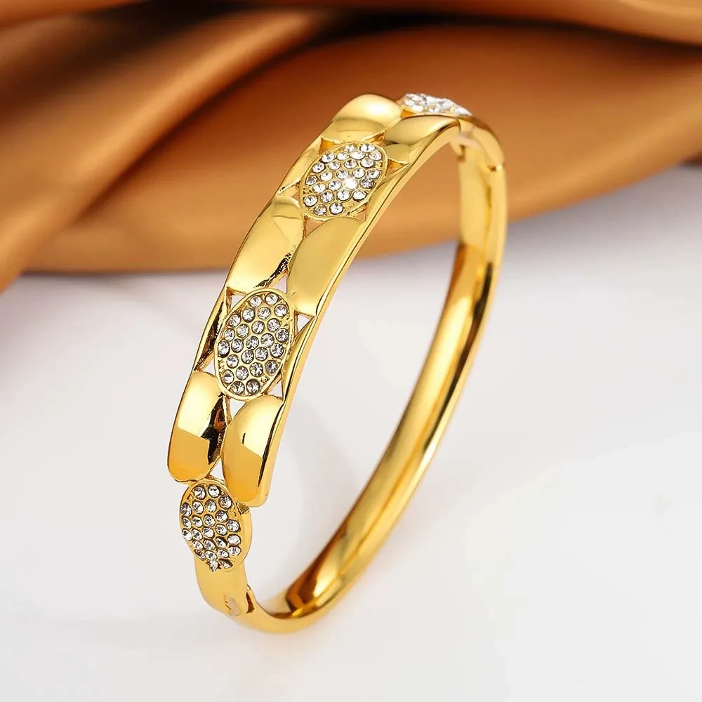 Pulsera de acero inoxidable a la moda, pulsera dorada para mujer, pulsera simple geométrica con incrustaciones de diamantes, pulsera de titanio que no se desvanece.