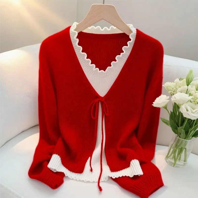 2026 Spring And Autumn New Light Luxury Daughter Style Beautiful Shirt Pure Desire Lazy Sense Niche Foreign Style Knitted Top