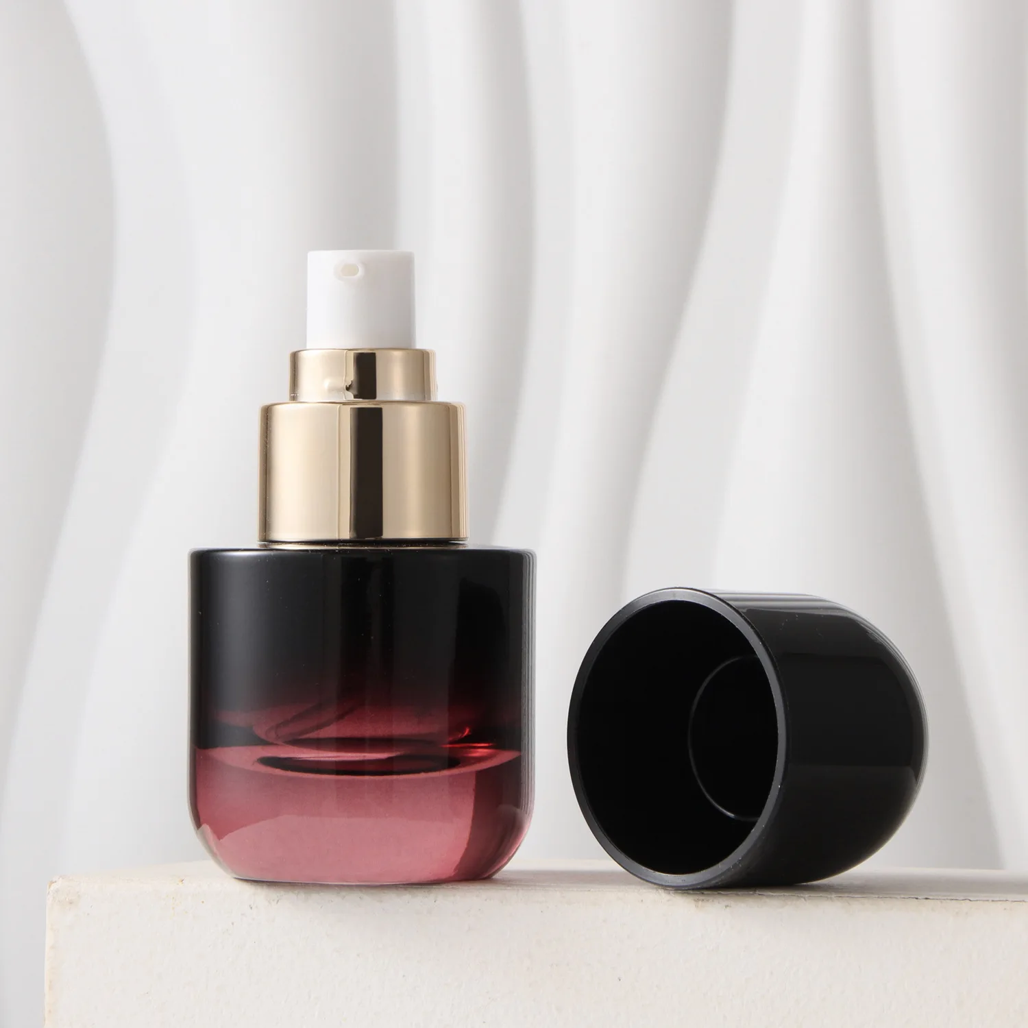 30ml-120ml Glass Spray Bottle Lotion Pump Bottle Perfume/Toner Spray Bottle Press Empty Container Travel Refillable Bottles