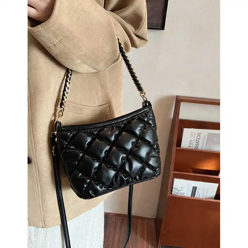 Bolso cruzado a cuadros con diamantes a la moda para mujer, nuevo diseño de cadena elegante, bolsos de viaje con temperamento, bolso para axila de nicho a la moda